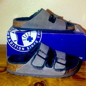 NIB Birkenstock Arizona Shearling Iron Leather size EU:38 US: 7 Brand New In Box